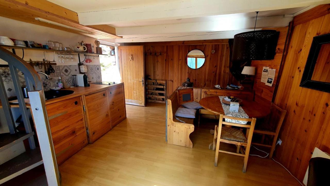Chalet Les 3 Flocons Roure Exterior photo